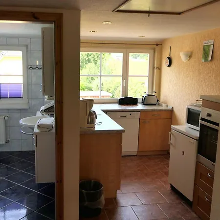 Kapitaenshaus In Strandnaehe In 홈스테이 프레로