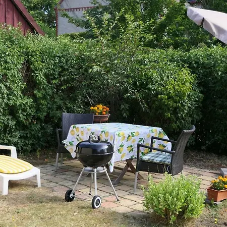 홈스테이 Kapitaenshaus In Strandnaehe In