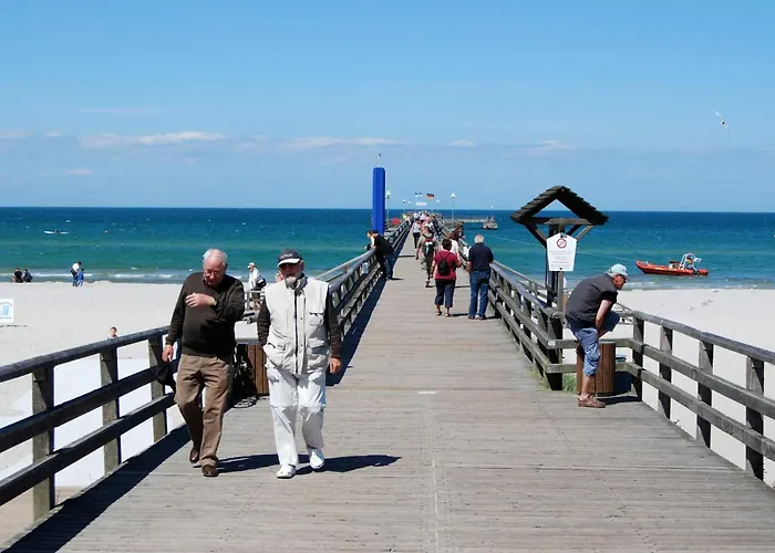 ホームステイ Kapitaenshaus In Strandnaehe In プレロー
